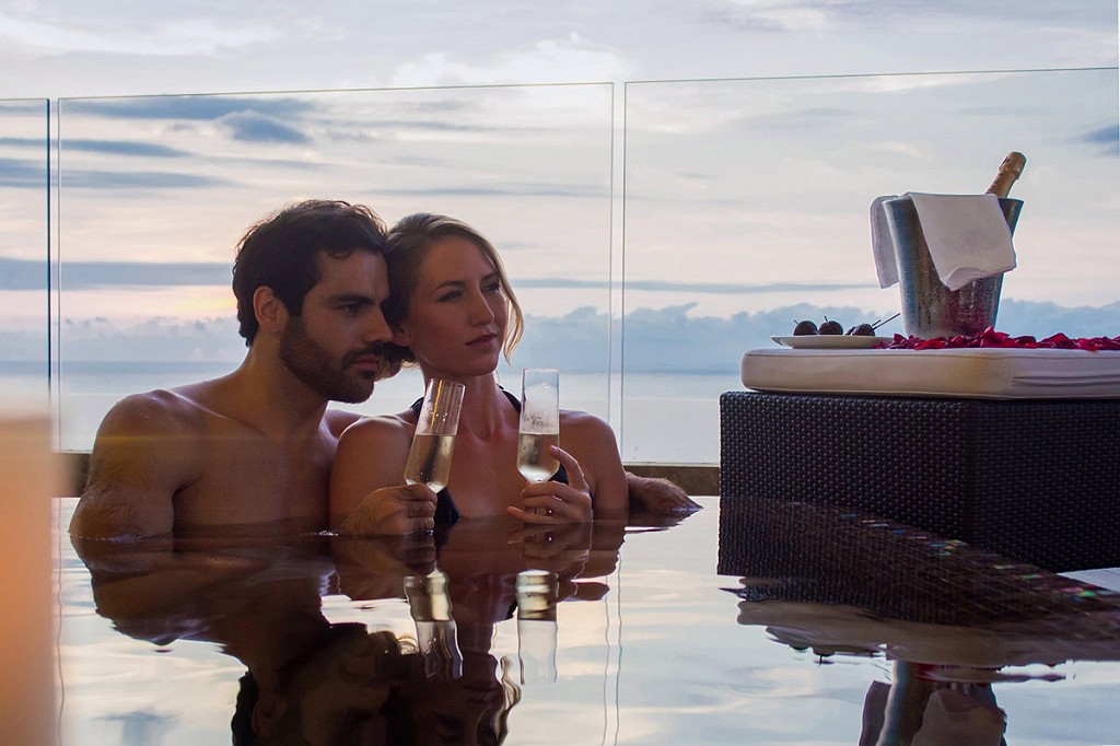 Best Honeymoon Hotels in Mexico