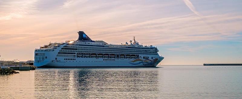 Norwegian cruise lines Norwegian cruise lines