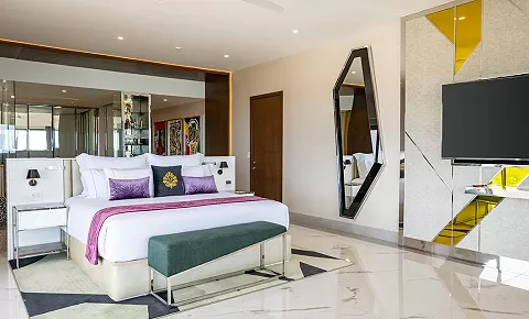 Corner Suite