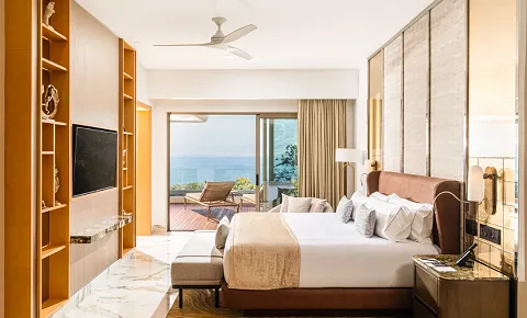 Sanctuary Jr Suite King